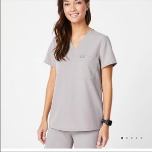 FIGS slate sold out extra small (XS) Catarina scrub top